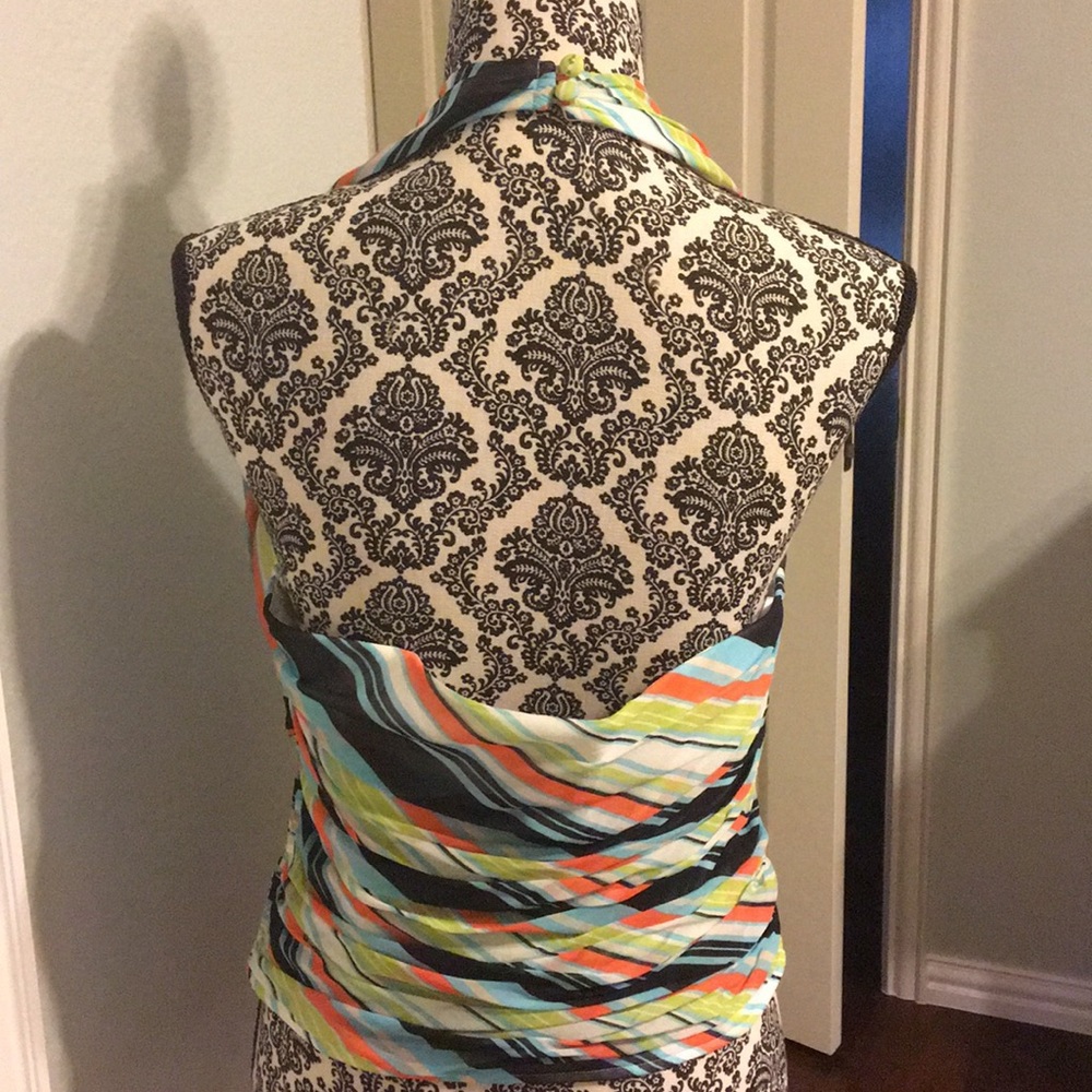 Euc Js Collections Halter Style Top - image 2